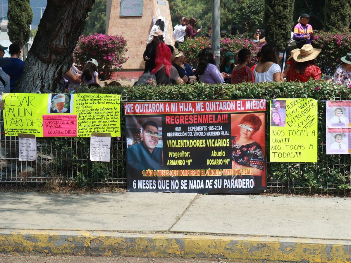 Funcionarios en tendedero de 8M: Menchaca pide presentar denuncias