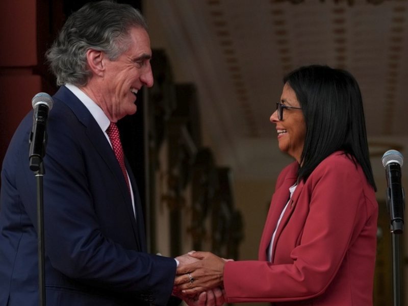 Dice EU que Venezuela ofrece garantías de seguridad para invertir en minería que controla guerrilla y delincuencia