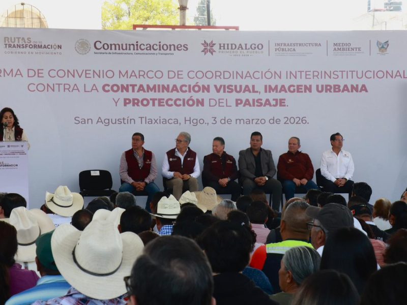 Retiran anuncios publicitarios en carreteras de Hidalgo