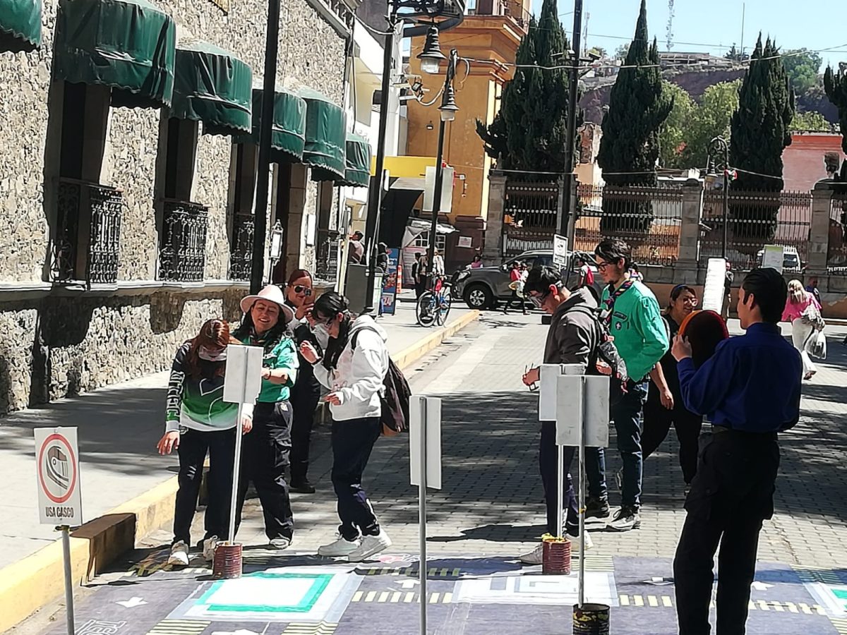 Scouts de Tulancingo impulsan proyecto de cultura vial para niñas y niños