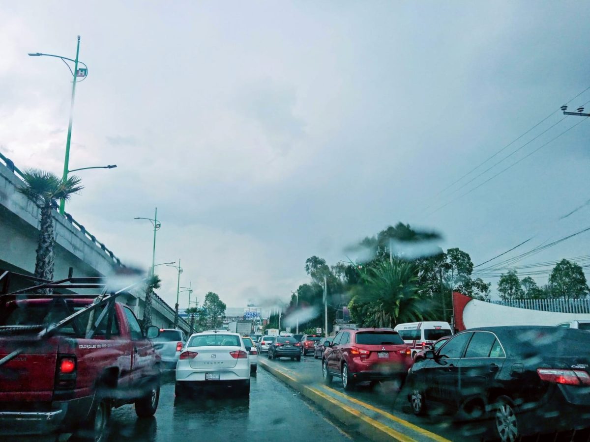 Conductores provocan accidentes y carecen de seguro en Pachuca