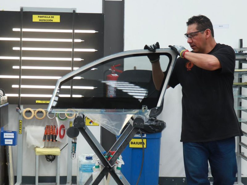 Blindaje vehicular puede costar hasta 2 millones de pesos; inauguran planta en Hidalgo