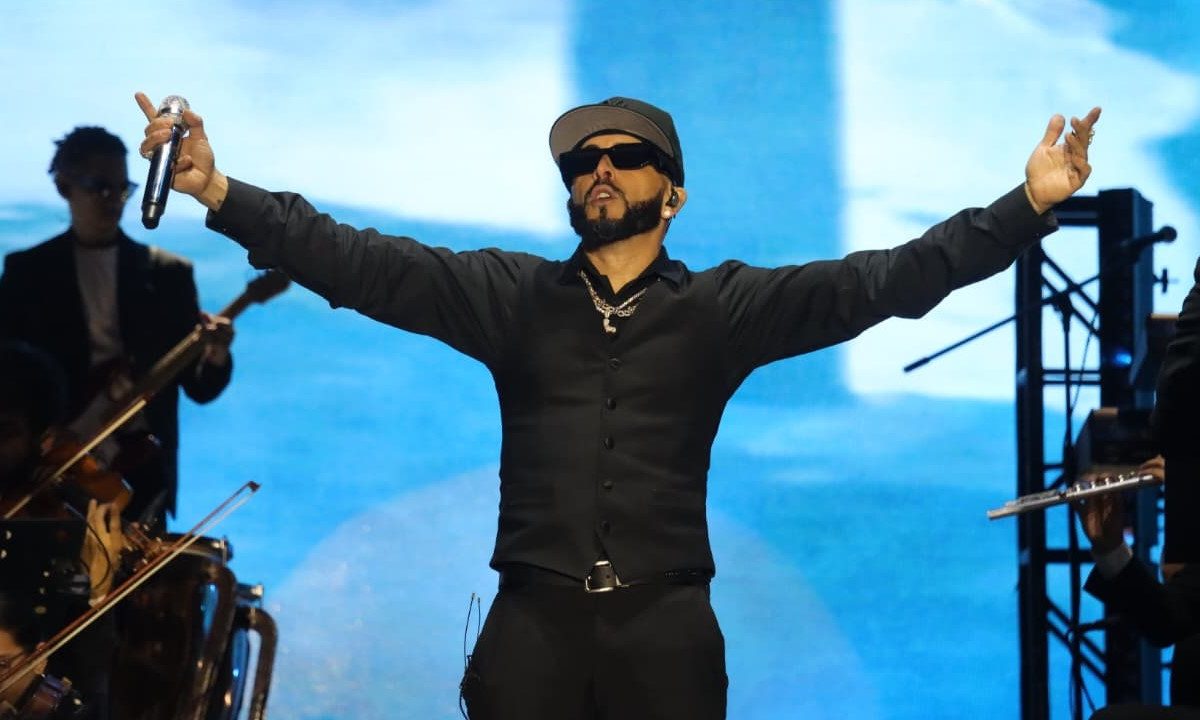 Yandel Sinfónico en la Velaria de León (4)