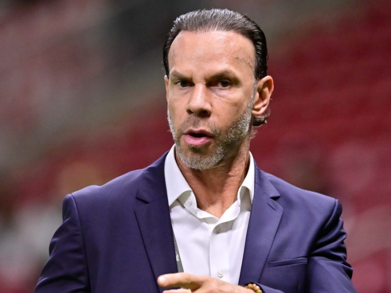 Zague reacciona a fan que le dijo ‘impresionanti’; ¿Quieres que te enseñe?’, le pregunta