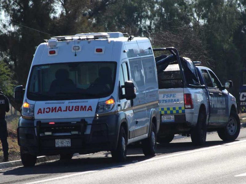 Mortal obstáculo: Placas de metal provocan fatal accidente de trabajadores de CMAPA en Apaseo