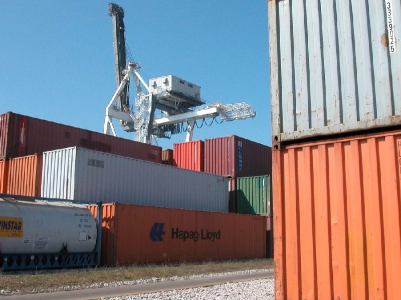 Demandan 24 estados de EU bloquear régimen arancelario global de Trump