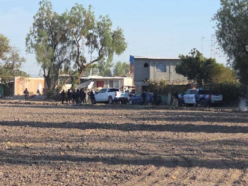 Cuatro detenidos: Interceptan camioneta robada tras intensa persecución en Celaya