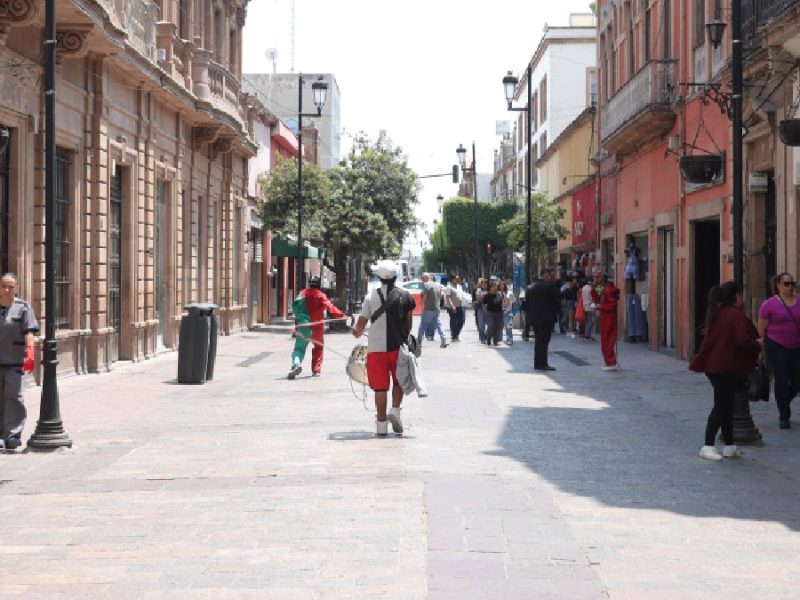 Empiezan a llegar visitantes y turistas a León