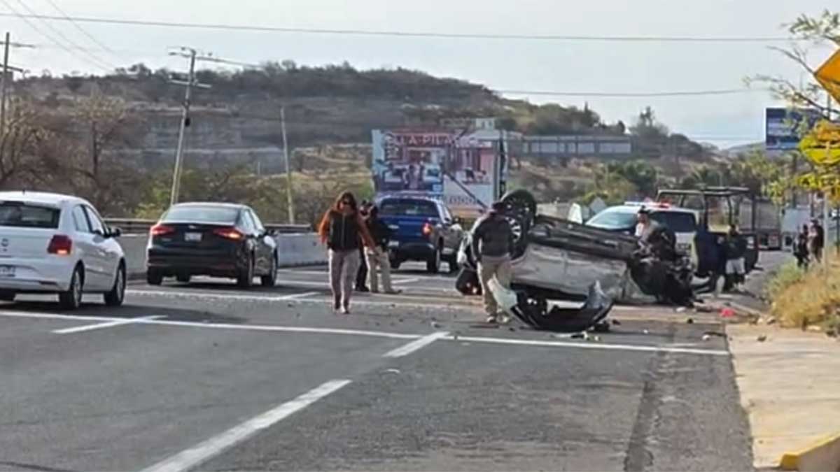 accidente en Comonfort