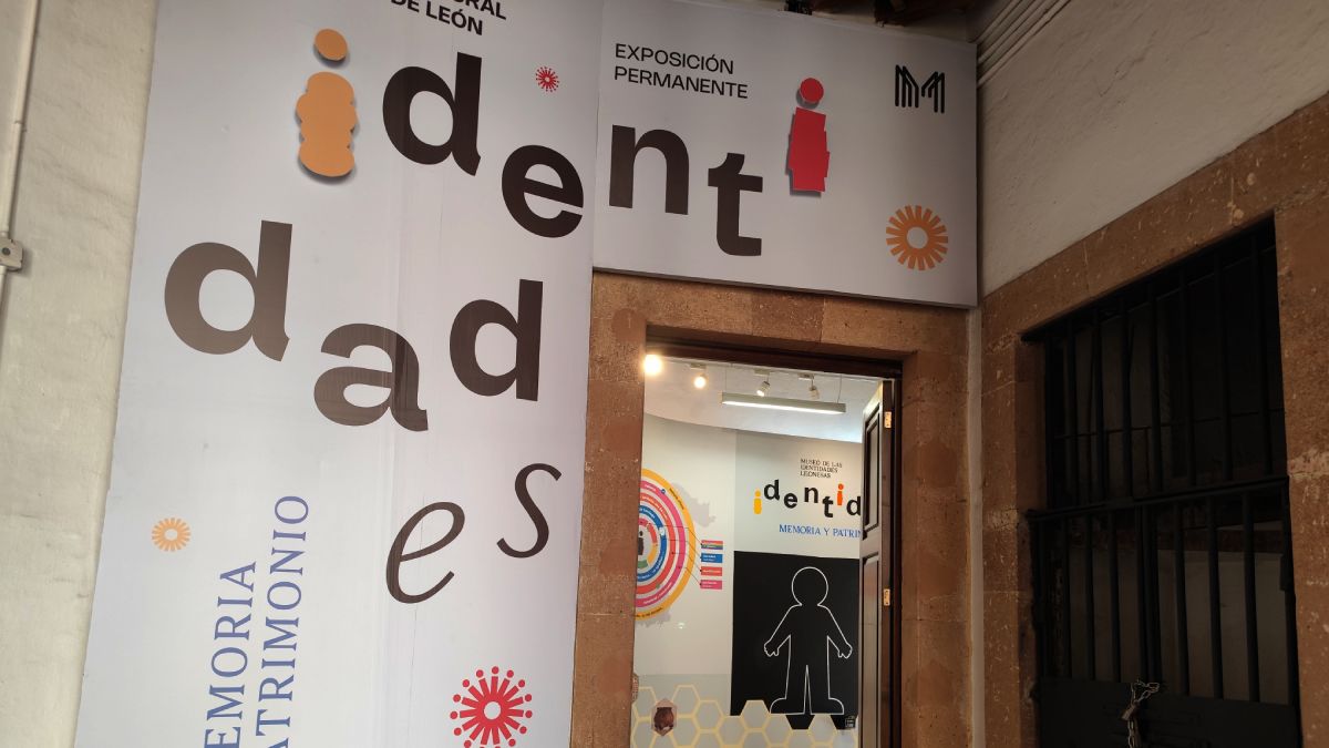 exposición Identidades Memoria y Patrimonio en el MIL