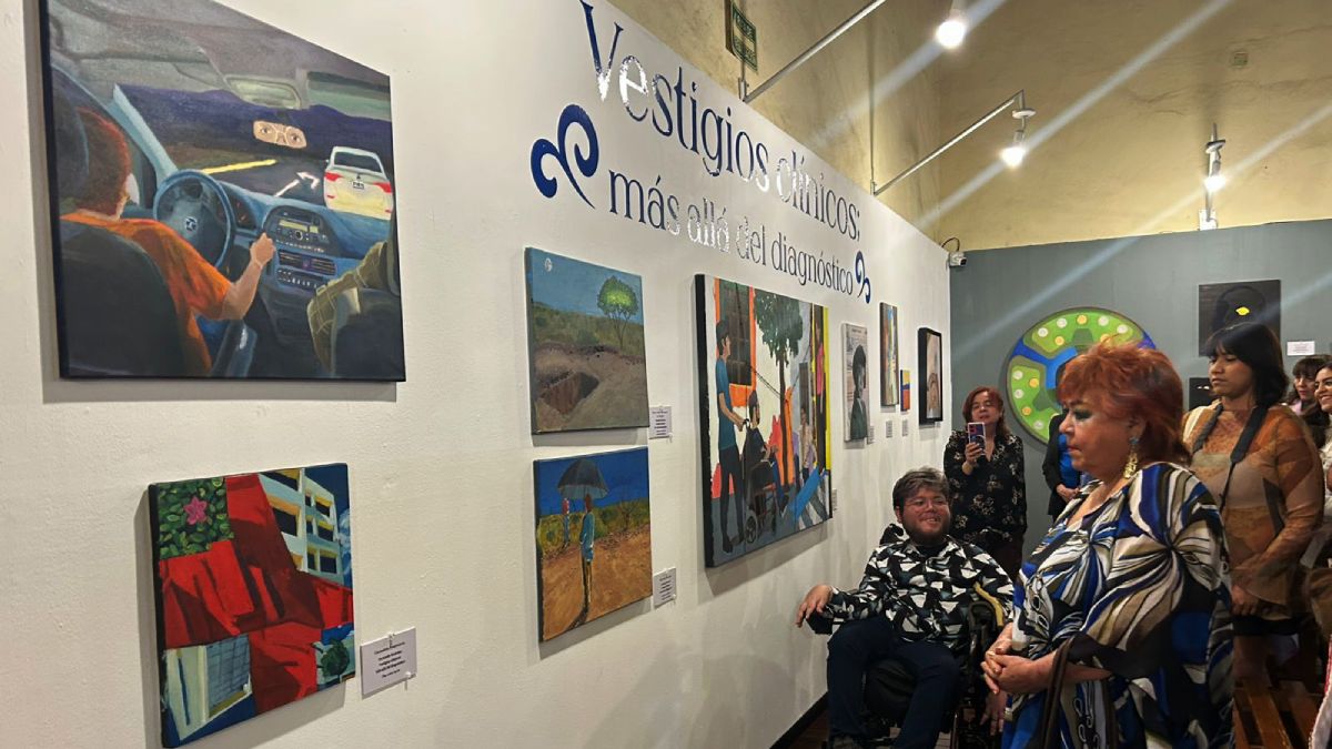 exposición Vestigios clínicos