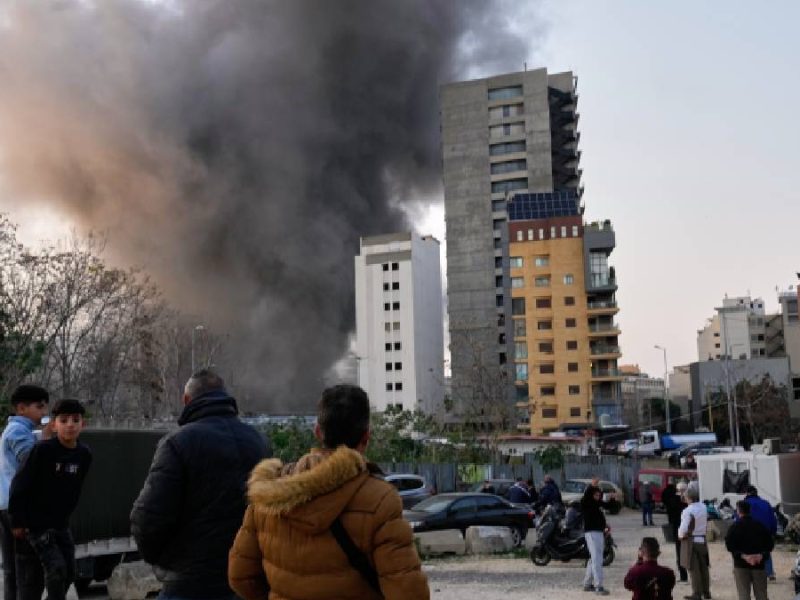 Escalada en el Golfo Pérsico: Irán ataca con drones y Trump advierte “aniquilación” del régimen