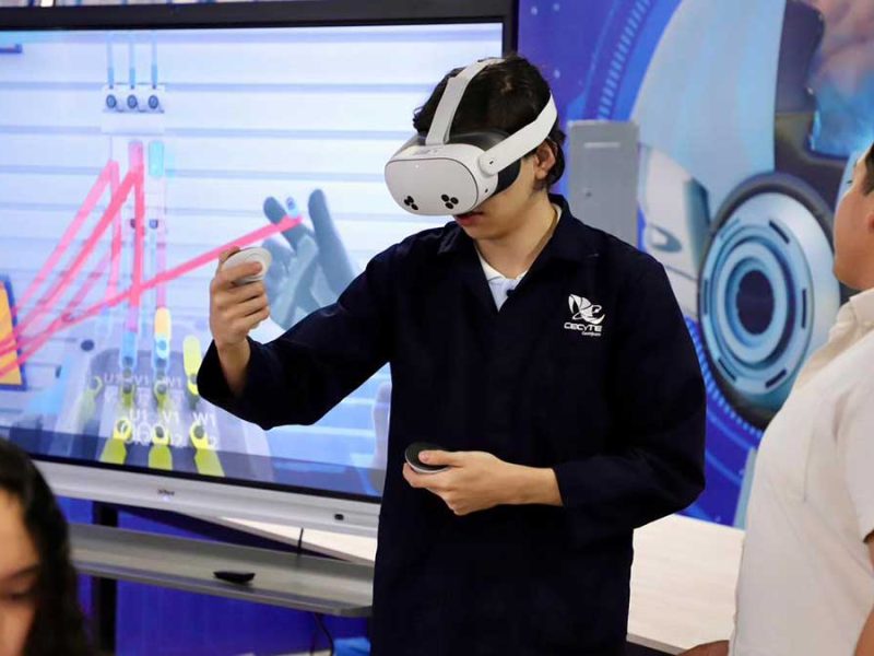 Cecyte Guanajuato estrena laboratorios de Realidad Virtual e Inteligencia Artificial