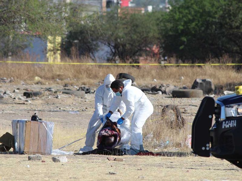 Macabro hallazgo en León: Lo emplayan y lo meten a caja de madera en Cerrito de Jerez