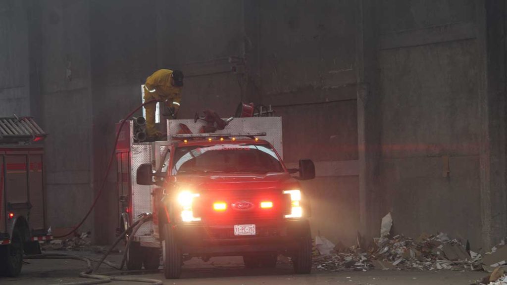 incendio en recicladora de León