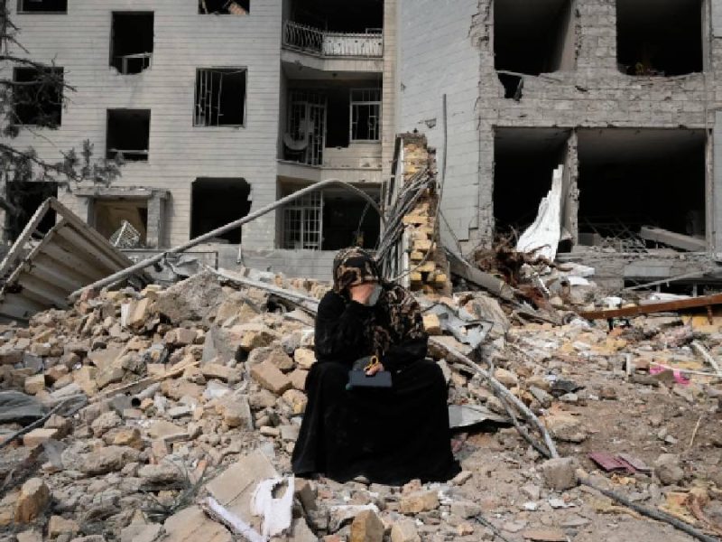 Nuevo líder supremo de Irán amenaza con cerrar el estrecho de Ormuz