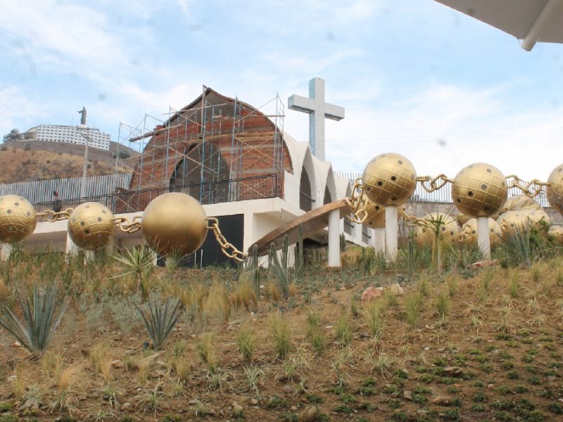 Abren al público en cerro del Cubilete el rosario más grande del mundo