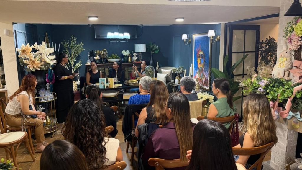 primera edición Leer bonito Cita con un libro