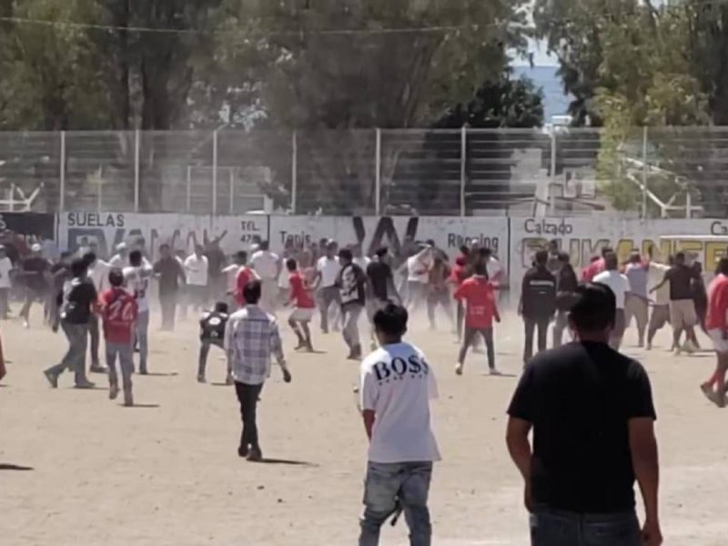 Se desata riña campal en semifinal de futbol amateur en San Francisco del Rincón
