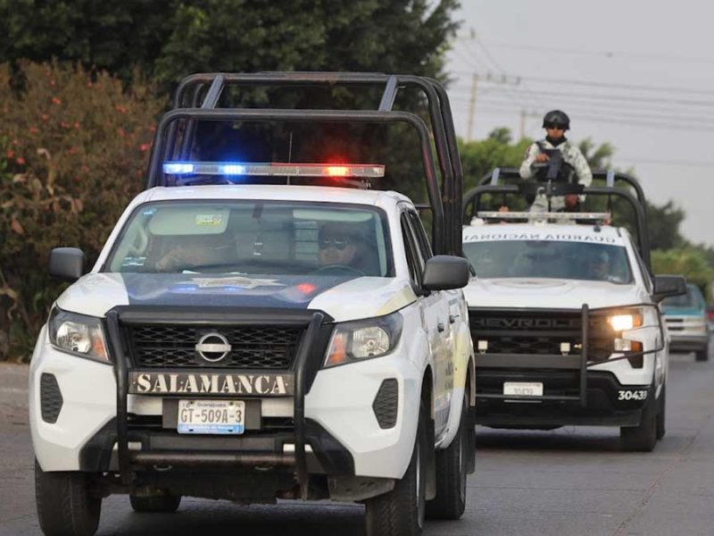 Grupo de encapuchados irrumpe en hogar de Salamanca y se lleva a una mujer