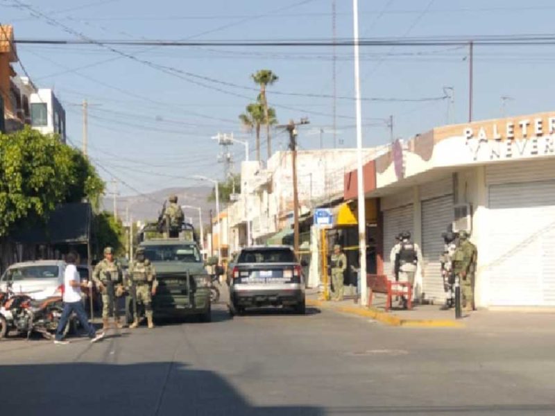 Sicarios encuentra a ‘El Chino’ en el Centro de San Pancho y lo asesinan cuando ponía su puesto