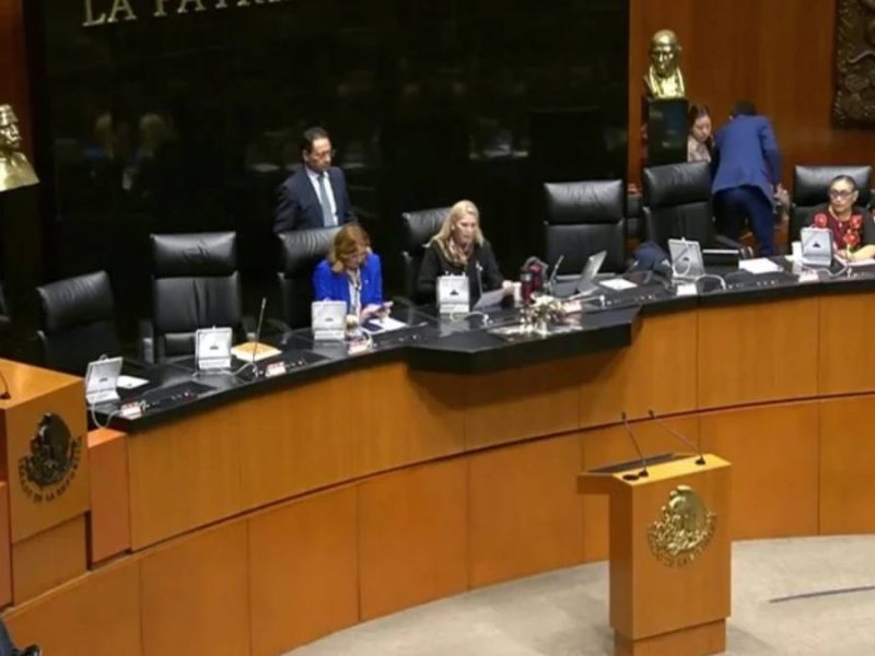 Senado aprueba eliminar pensiones ‘doradas’; exfuncionarios no podrán cobrar más de 70 mil pesos