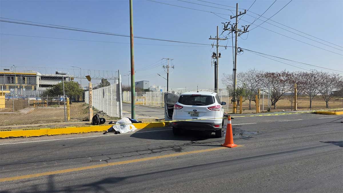 muere motociclista en carretera Celaya-Villagrán