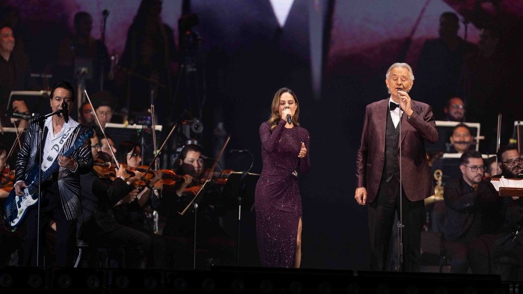 Andrea Bocelli en el zócalo de la cdmx 2026 (3)