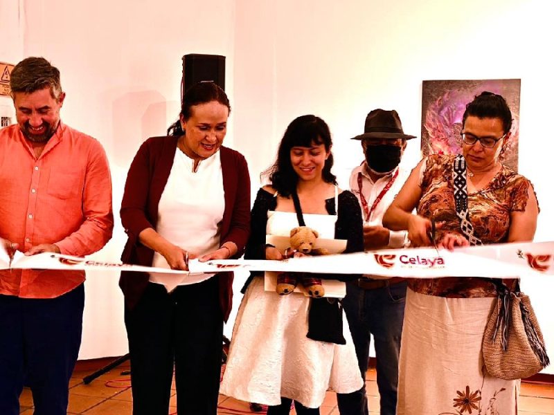 Con solo 21 años, Ariadna Villeda conquista la galería Jorge Alberto Manrique con “Memorias de un arrullo”