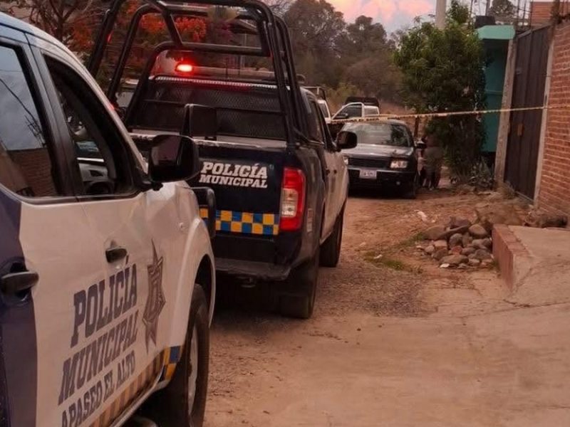 Persecución y balacera en Apaseo el Alto deja un oficial herido y tres detenidos