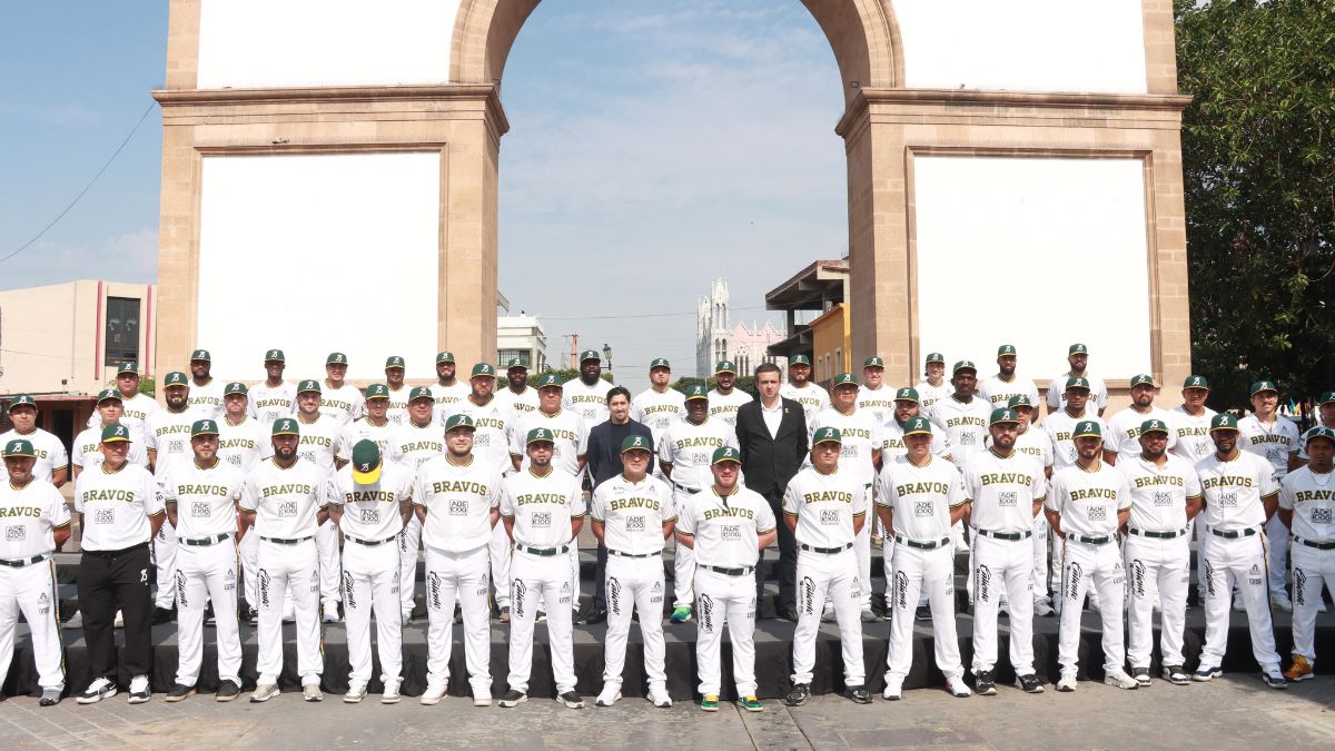 Bravos de León Foto Oficial Arco de la Calzada