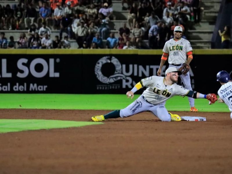 Bravos de León pierde ante Tigres de Quintana Roo