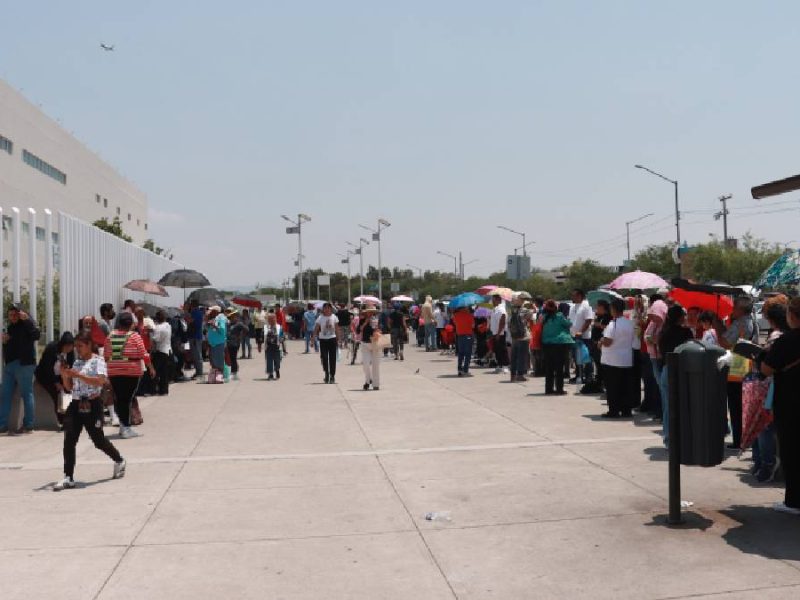 Colapsa sistema de citas en el Hospital General de León entre desinformación y necesidad