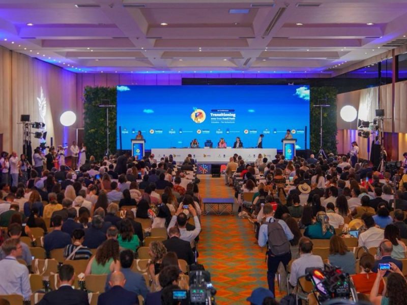 Advierte ONU falta de fondos para dejar combustibles fósiles en conferencia climática de Colombia