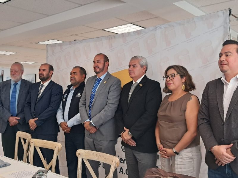 ¿Tu hijo es bueno en la escuela? Concurso en ciencias y matemáticas lo puede llevar de viaje al extranjero