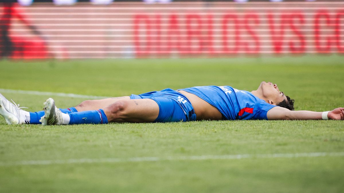 Jeremy Márquez se lamenta de una jugada en el Cruz Azul Vs Xolos. Foto: Mexsport.