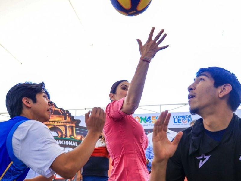 Disfrutan del Campeonato Nacional ADEMEBA 3×3 en la Deportiva del Estado