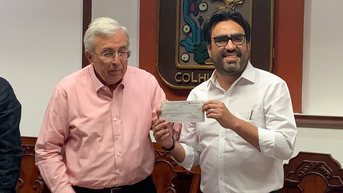 El alcalde Juan de Dios Gámez y el gobernador Rubén Rocha