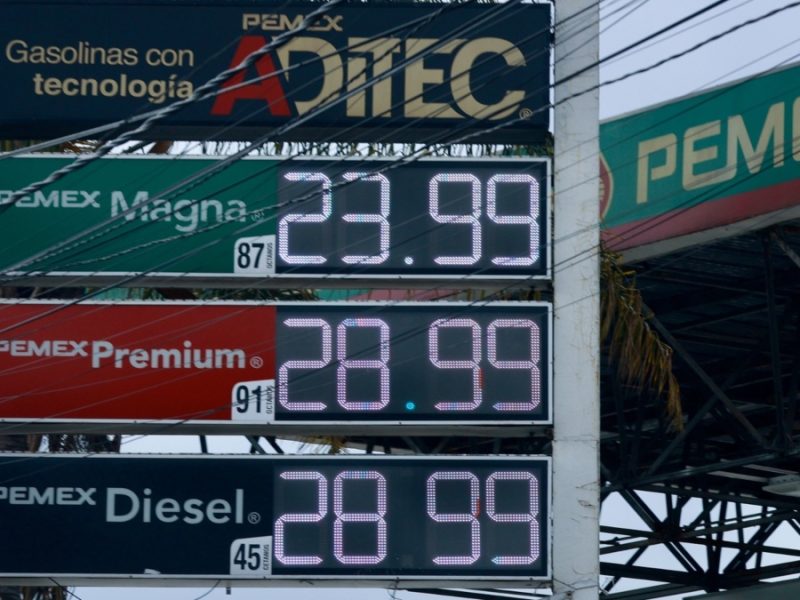 Anuncia Sheinbaum nuevo estímulo fiscal al diésel para aliviar alza en su precio