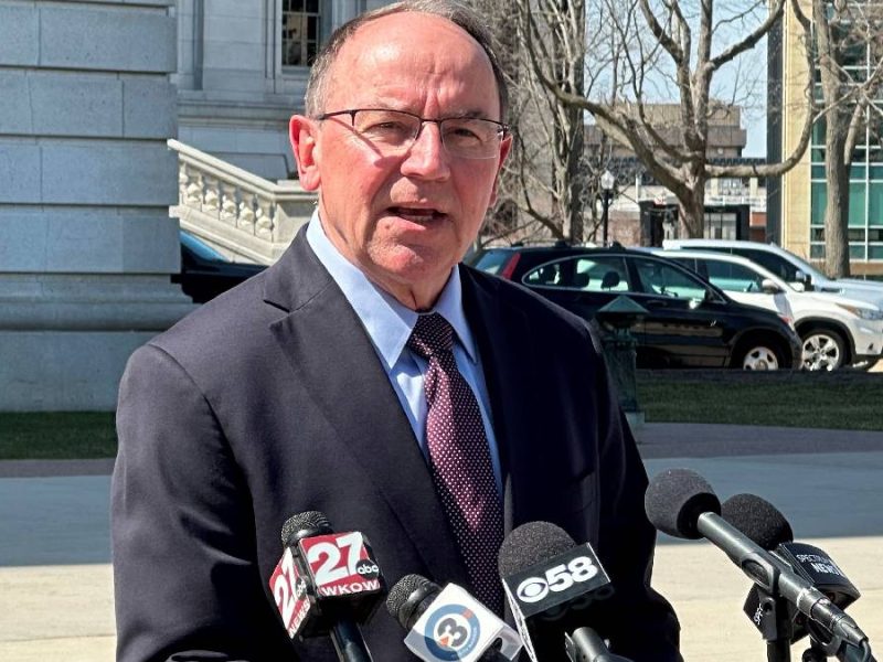 Analizan fracasos republicanos en Wisconsin y Georgia tras elecciones locales