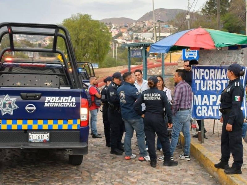 Cierran seis módulos turísticos en Guanajuato capital; guías operan con permisos vencidos