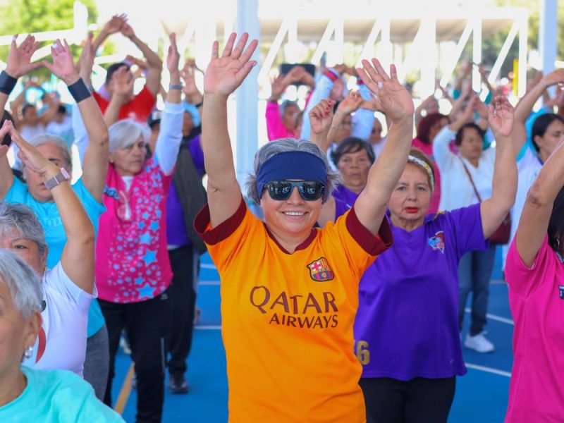 Celebran Día Mundial del Deporte con nuevas canchas techadas