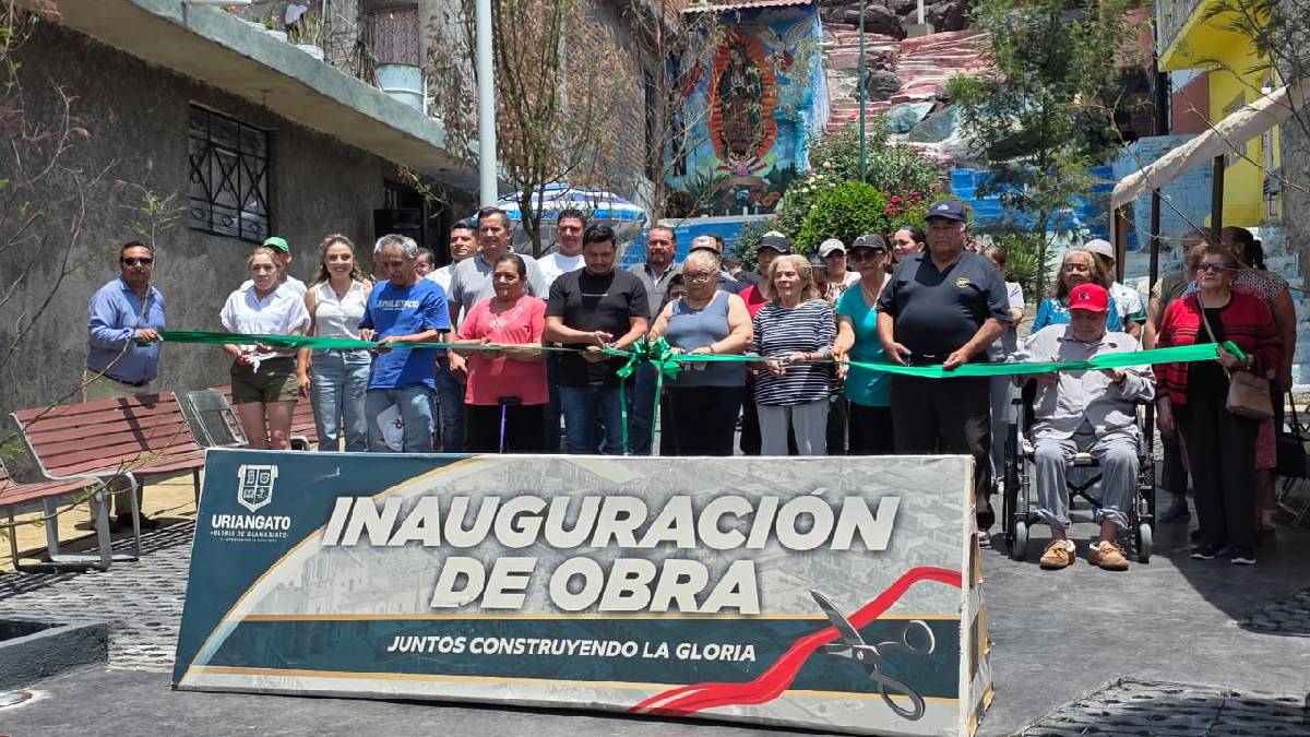 Inauguración plaza Emiliano Zapata Uriangato 01