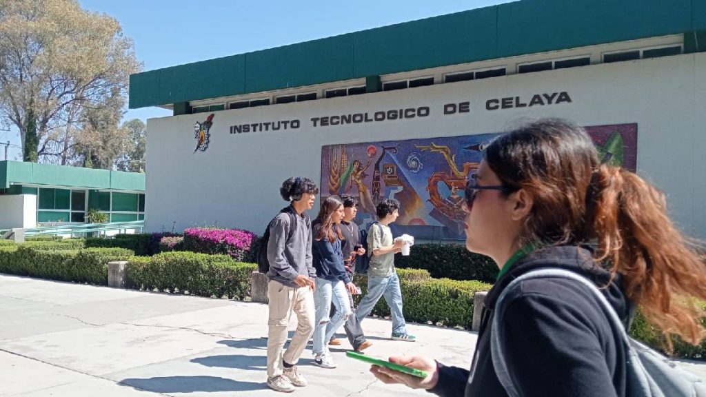 Inteligencia Artificial en el Tec de Celaya 01