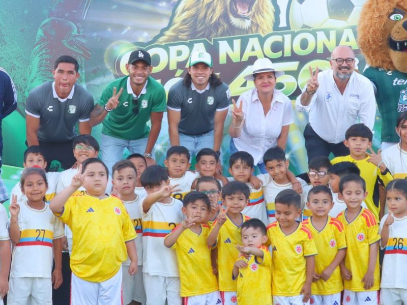 Jugadores de la Fiera inauguran la Copa Nacional León 450