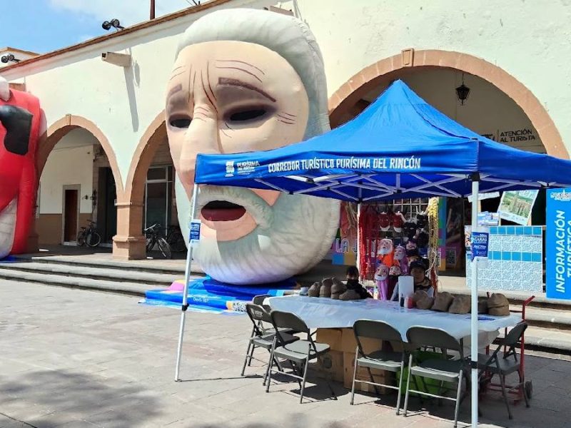 Impulsan la tradición de la Judea en Purísima del Rincón con taller de máscaras para niños