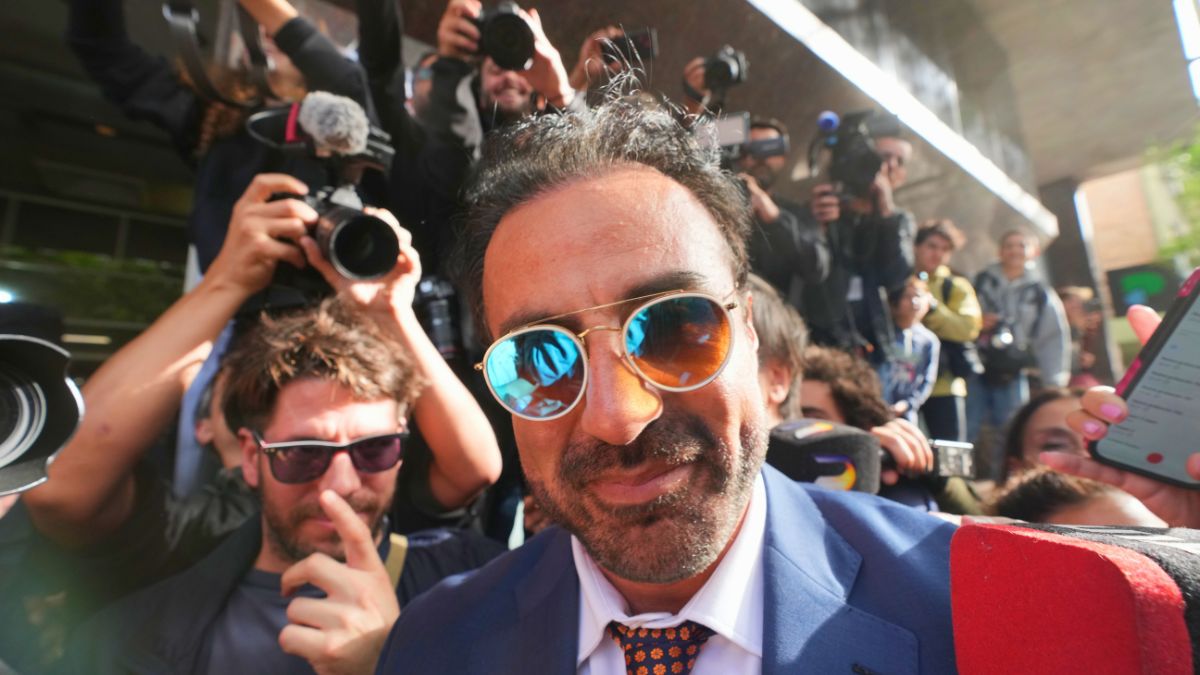 Leopoldo Luque al llegar al juicio por la muerte de Diego Armando Maradona. AP.