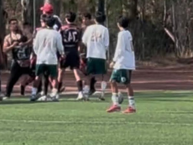 Suspenden a jugadores de La Vecindad y Amigos del Balón 2010 por un año, tras riña