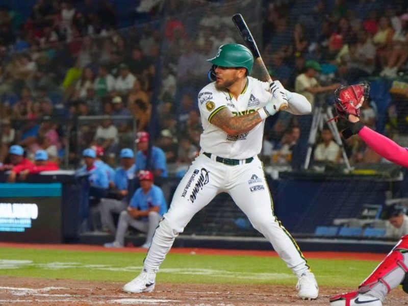Bravos arrolla 11-3 a El Águila y conquista su cuarta serie consecutiva