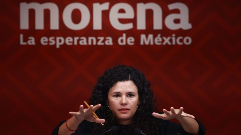 Luisa María Alcalde